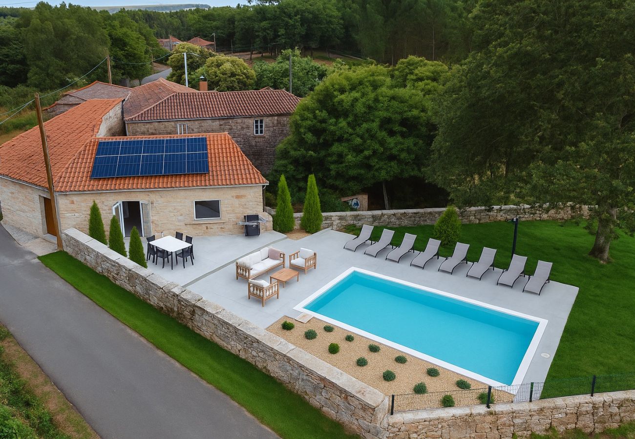 Casa rural en Palas de Rei - Reverence Villas Avieira